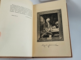 `Михайло Васильевич Ломоносов. Жизнеописание` Б.Н. Меншуткин. Спб., типография Императорской Академии Наук, 1912 г.
