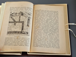 `Краткая история Тульского, императора Петра Великого, оружейного завода: 1595 г., 1712–1912 г.` Сост. гвардии полковником С. А. Зыбиным. Москва: типо-лит. торг. д. И. Н. Грызунов и К°, 1912г.