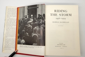 `Riding the Storm 1956 - 1959` Macmillan  Harold. London, Melbourne, Toronto, Macmillan, 1971