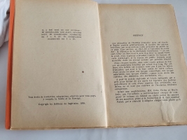 `ANTHOLOGIE DE QUELQUES CONTEURS BRÉSILIENS (Антология некоторых бразильских рассказчиков)` établie par l' Académie Brésilienne des Lettres (составленная бразильской Академией литературы). Paris - 1938