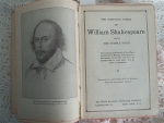 `Полное собрание сочинений Шекспира (The Complete Works of William Shakespeare with the Temple Notes )` . The World Syndicate Publishing Company, Cleveland & New York