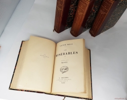 `Les miserables. (Отверженные. Роман в 8 томах)` Victor Hugo. (Виктор Гюго). Collection Hetzel, E. Dentu, libraire-&#233;diteur, 1862(?)