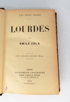 `Lourdes` Emile Zola (Эмиль Золя). Bibliotheque - Charpentier, Paris, 1912