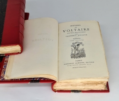`Oeuvres de Voltaire (Произведения Вольтера)` . Paris, Alphonse Lemerre,  M DCCC LXXVII - M DCCC LXXIX (1877-1879 гг.)