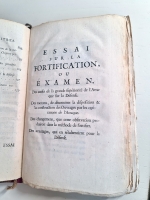 `Essai sur la fortification. Эссе об укреплении.` Henrik Horft (Генрих Горст ). A la Yaye ches pjerre Gosse jonjor libraire de S.A.R., M.D.CC.LV (В Гааге, из типографии Даниэля Монье, 1744 г.)