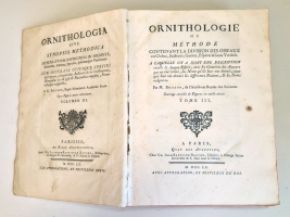 `Ornithologie ou methode contenant la division des oiseaux en ordres, sections, genres, especes Leurs varits (Орнитология или метод, содержащий разделение птиц на отряды, секции, роды, виды, их разновидности)` Mathurin-Jacques Brisson (Матюрен-Жак Бриссон). A Paris, Quay des Augustins, Chez Cl.Jeans-Baptiste Bauche, Libraire, M.DCC.LX (1760 г.)