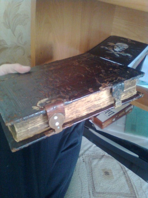 `Жизнь и чудеса Николая чудотворца` неизвестен. издание 1643 года , Москва , переиздано в 1872